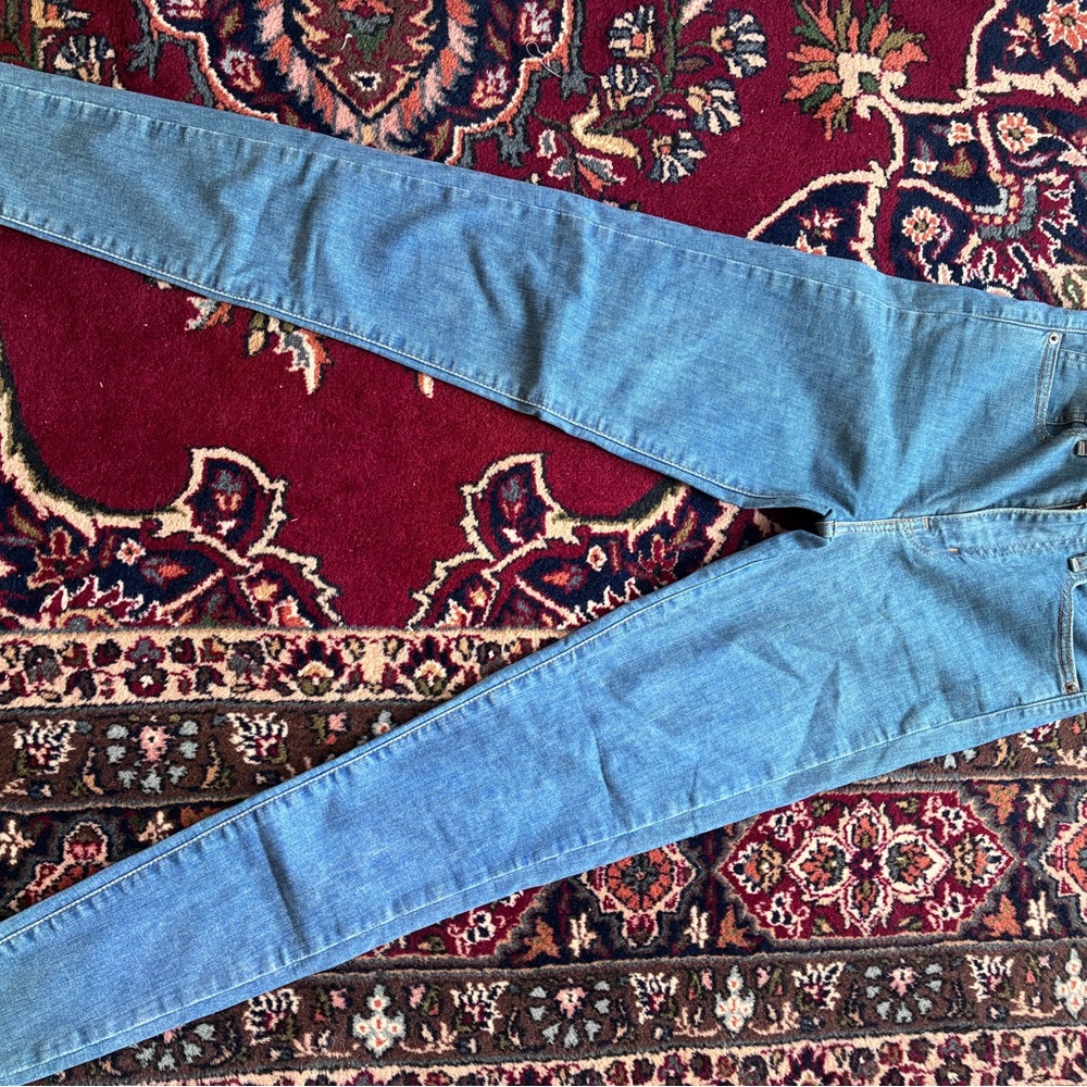 Levi's Women's Skinny Jeans in Light Blue